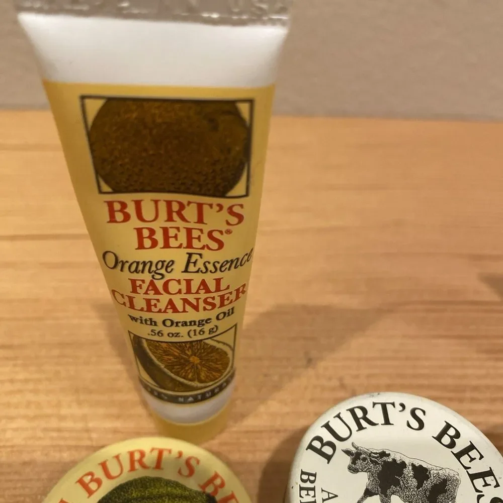 Burt's Bees Sampler Beeswax Banana Almond Milk Coconut Lemon Butter Hand Salve O